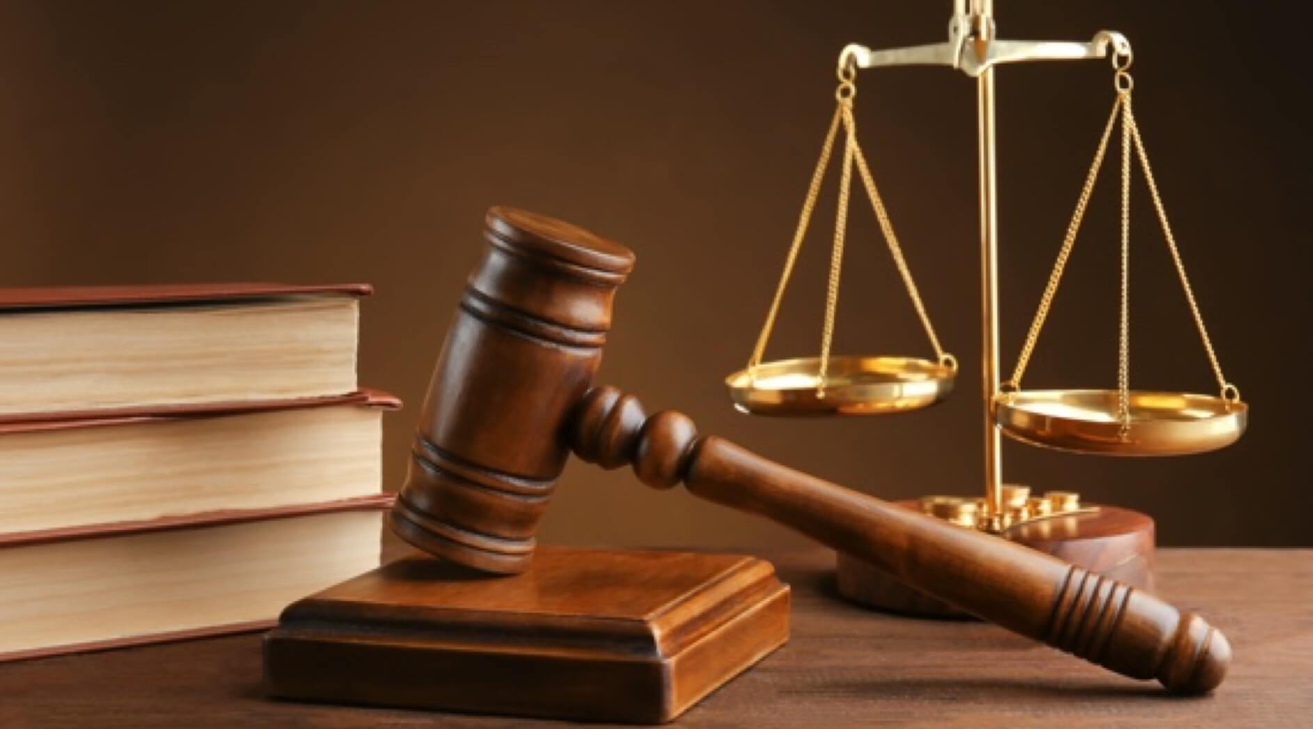 адвокат в суде. налоговые споры в суде. суд решение. суд картинки. юридические картинки.